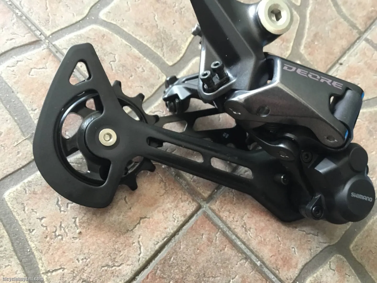 Shimano Deore M6100 RD 12speed 51t - free courier