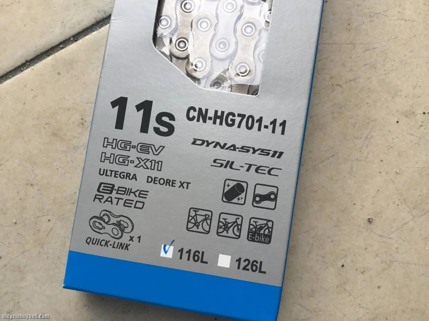 Shimano XT/Ultegra CN-HG701 Chain 11speed - Japan  -- free courier