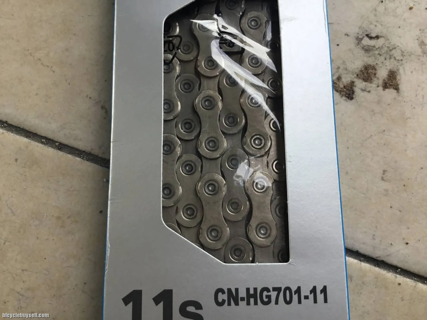 Shimano XT/Ultegra CN-HG701 Chain 11speed - Japan  -- free courier