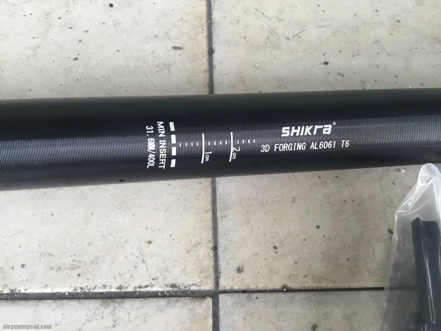 Shikra Folding CNC Seatpost 33.9/600L - free courier