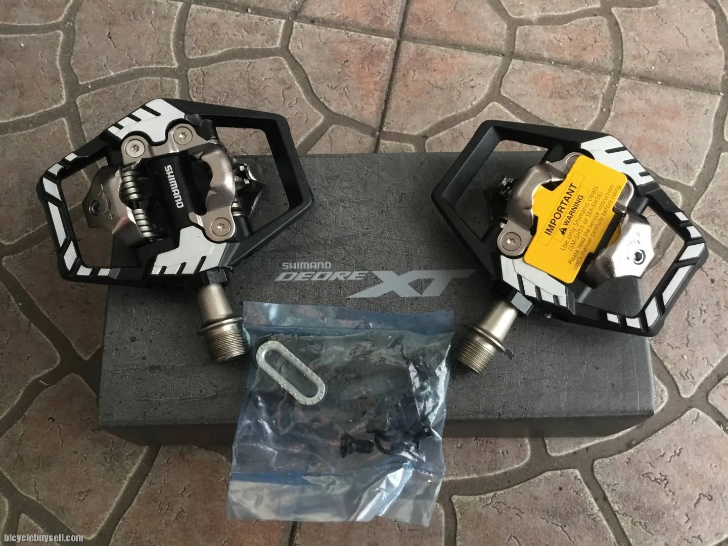 Shimano XT M8120 Clipless Pedal - Japan - free courier