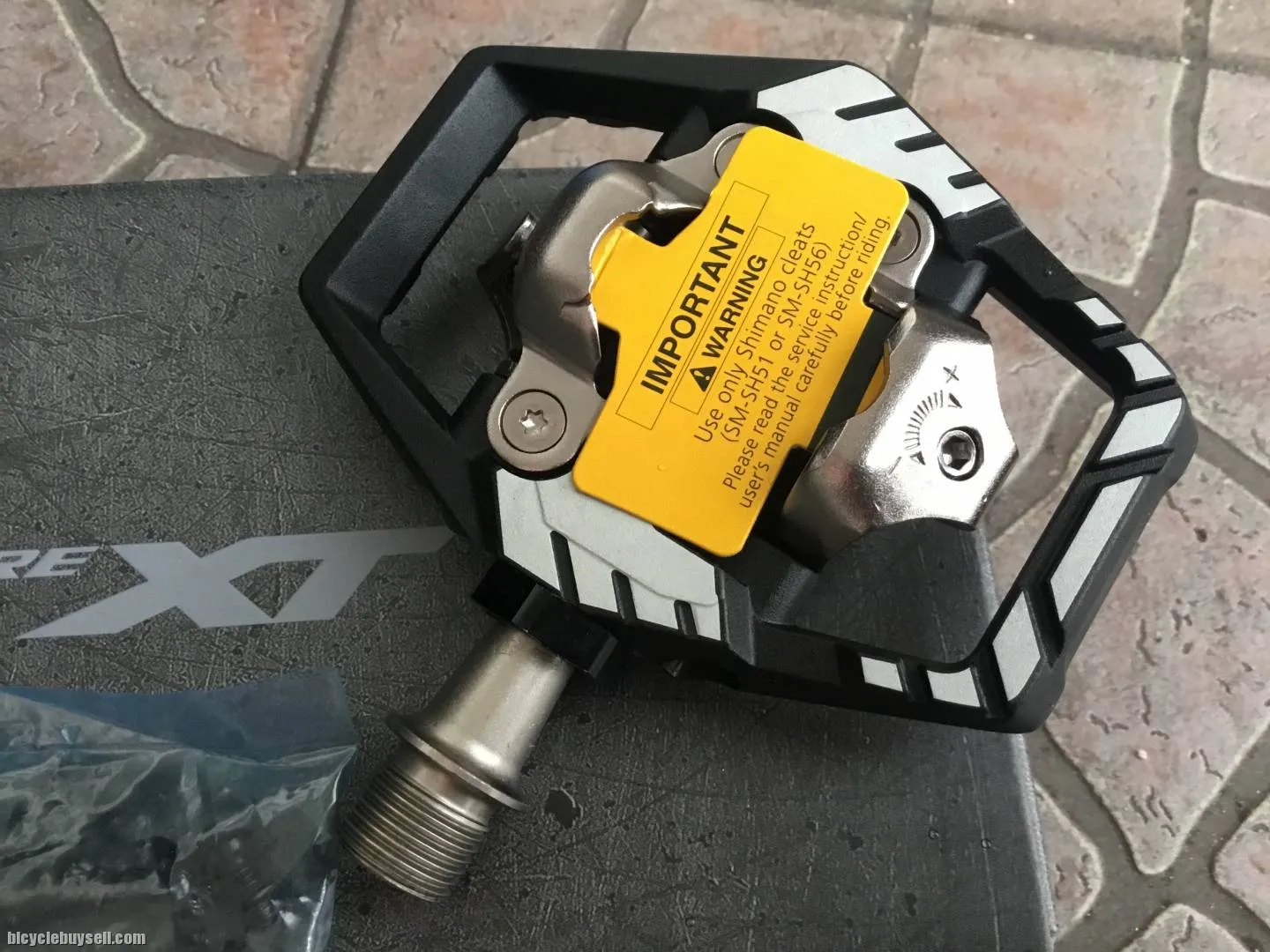 Shimano XT M8120 Clipless Pedal - Japan - free courier