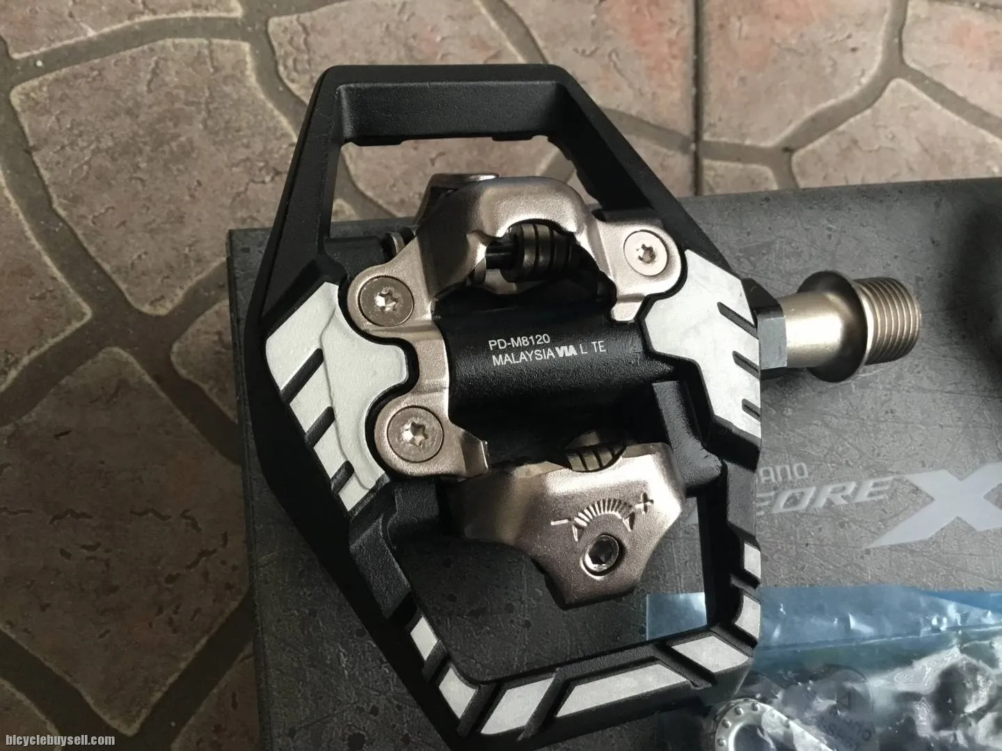 Shimano XT M8120 Clipless Pedal - Japan - free courier