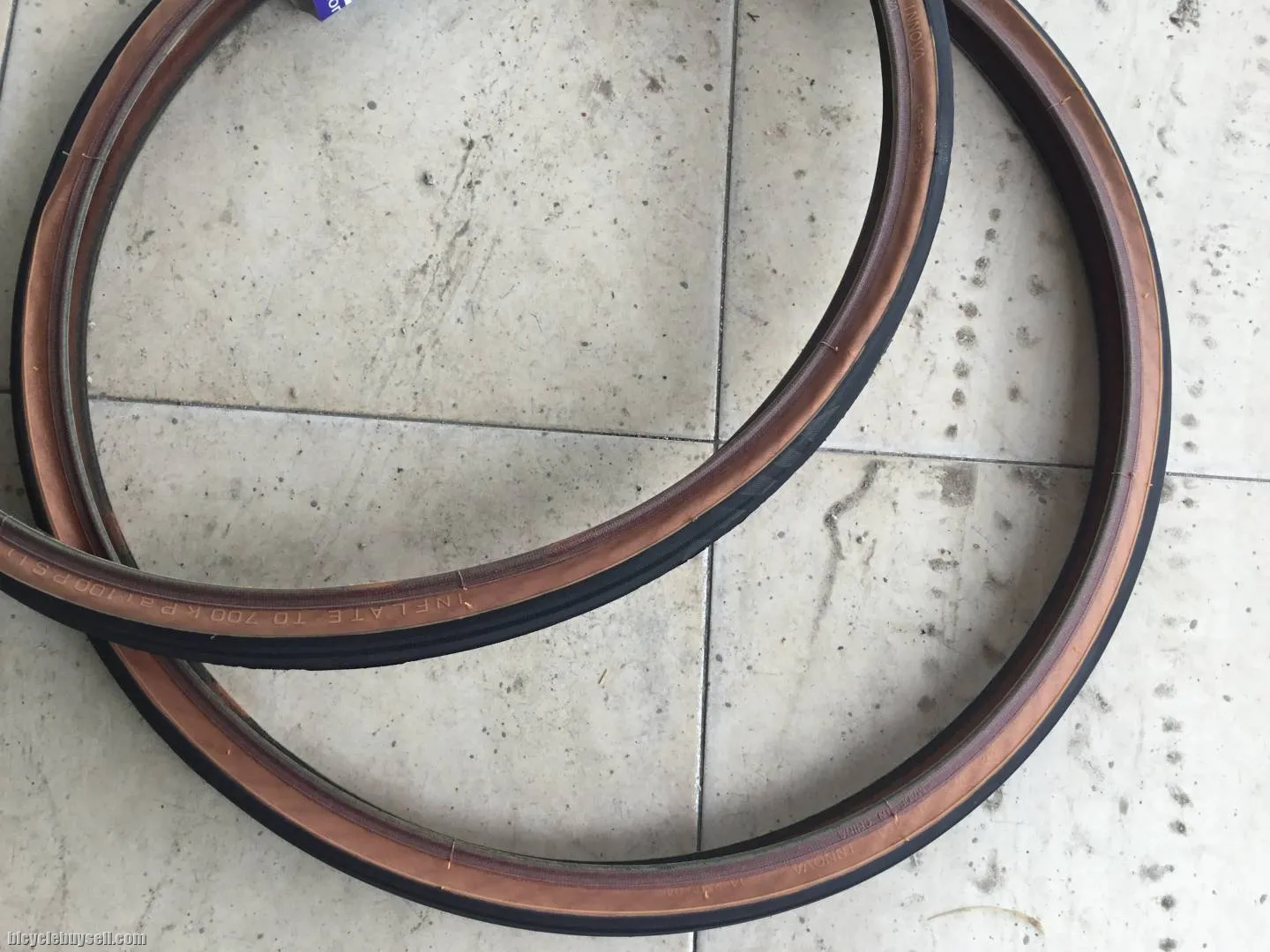 Innovo Folding Tires 20-1 1/8 451 Skin Wall 1pair - free courier