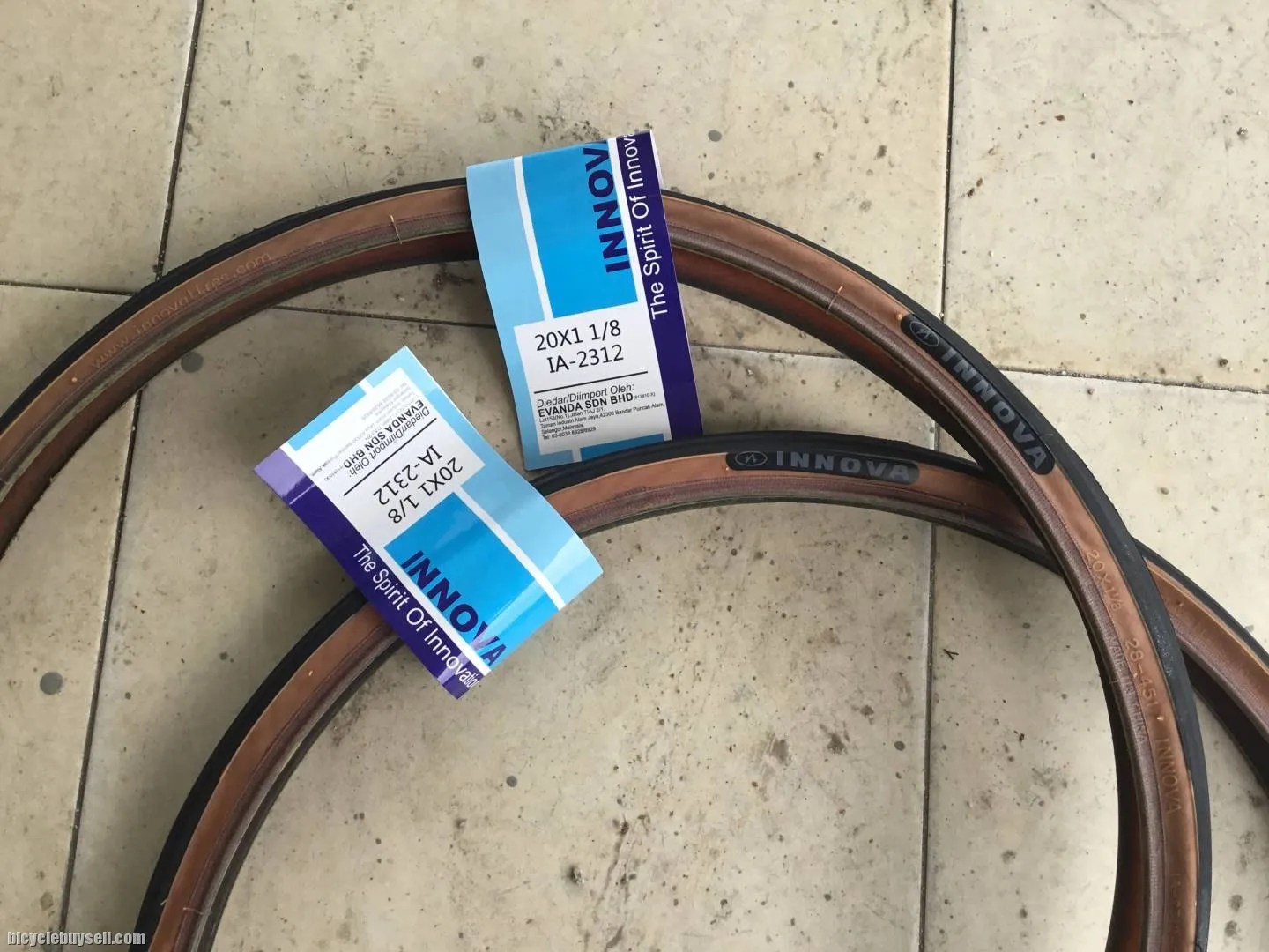 Innovo Folding Tires 20-1 1/8 451 Skin Wall 1pair - free courier