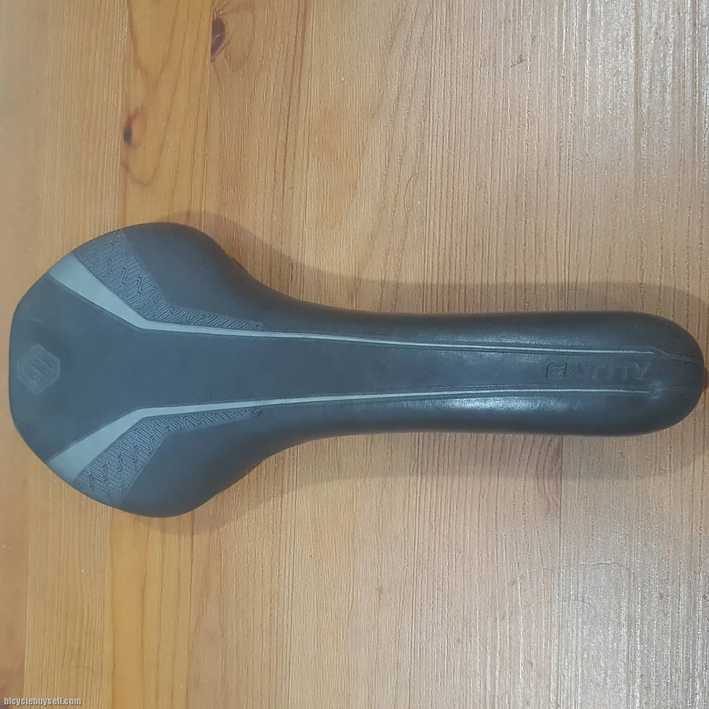 Entity Flux Saddle