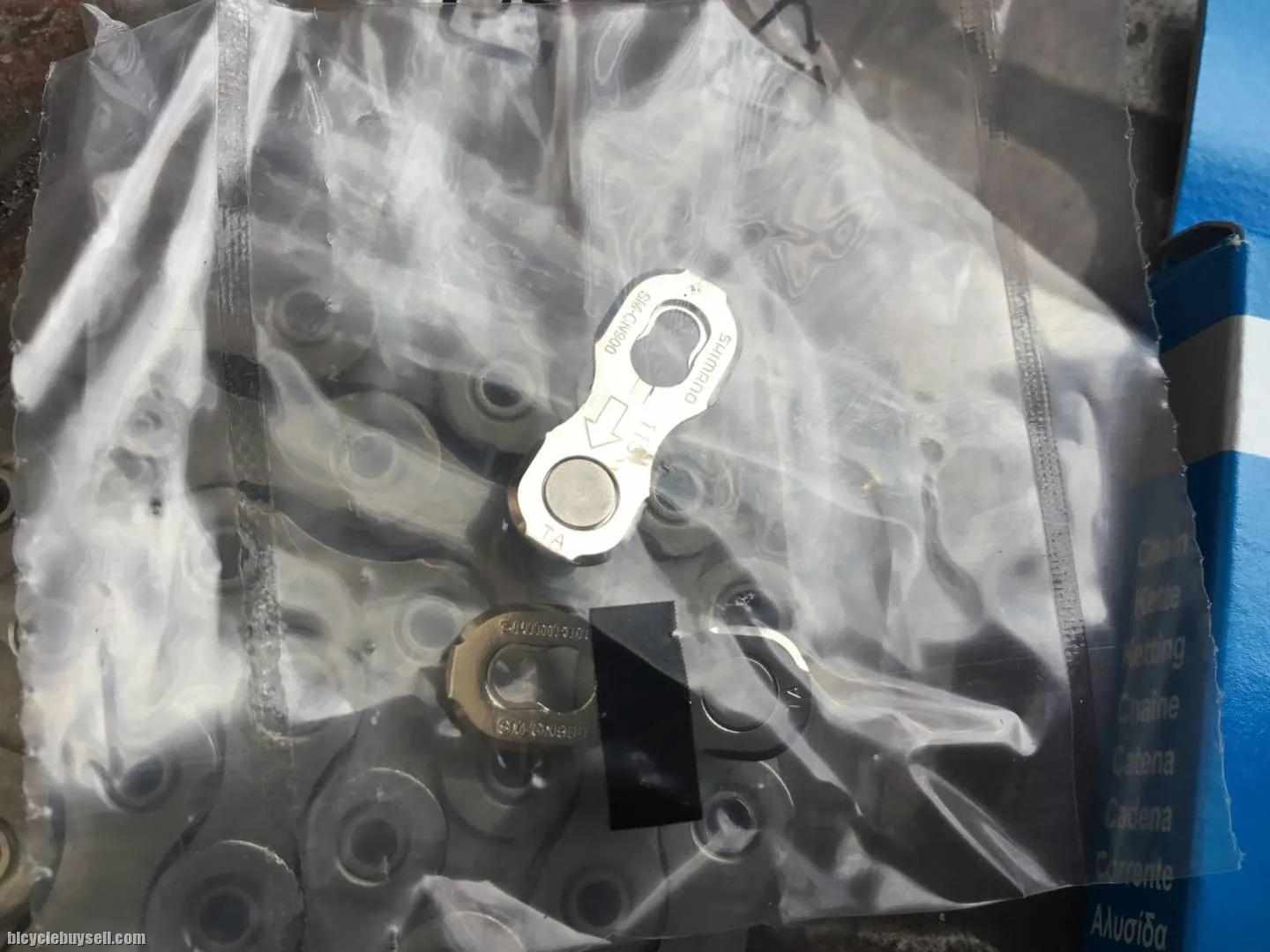 Shimano DuraAce HG901 Hollow Original 11s Chain - free courier