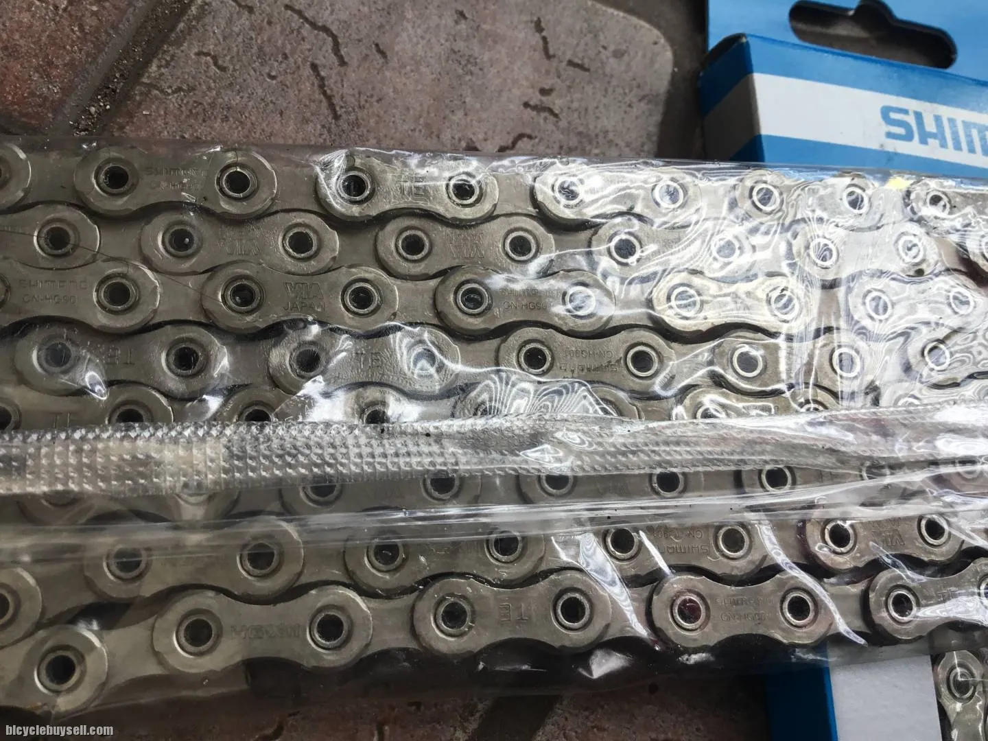 Shimano DuraAce HG901 Hollow Original 11s Chain - free courier