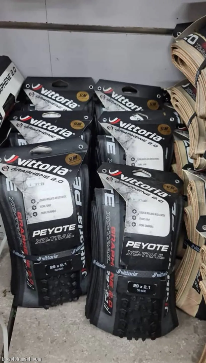 Vittoria Peyote (XC Trail) -29x2.1- Brand New !!!
