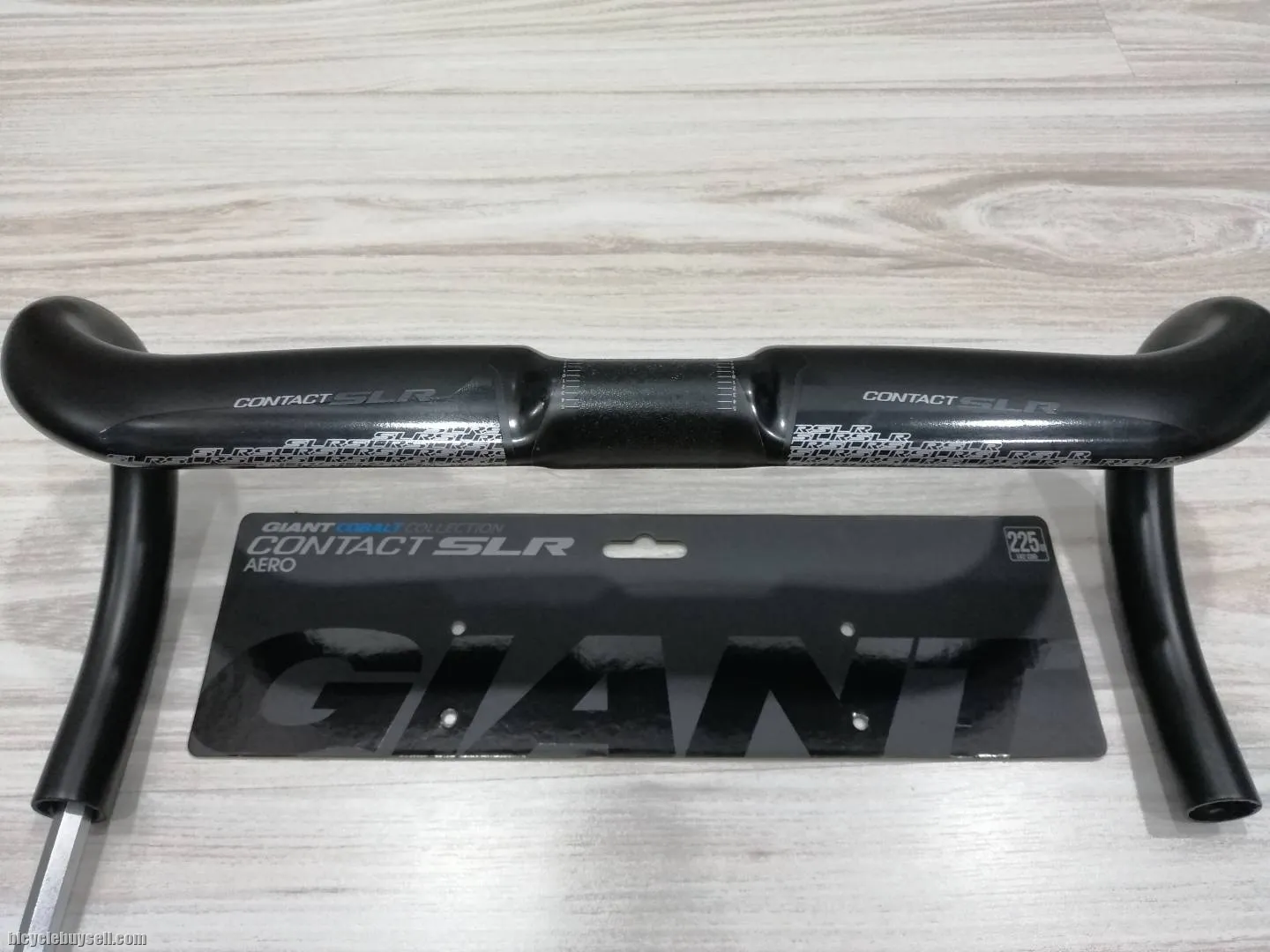 Giant Contact SLR Aero Carbon Handlebar 38cm (Center-to-Center)