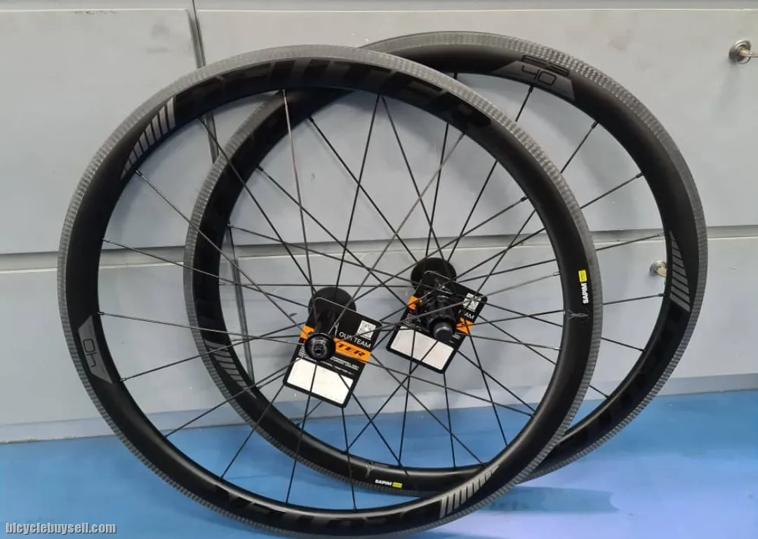 Deuter Carbon F3 RimBrake Ceramic Bearing 40mm Clincher ( Brand New !!!)