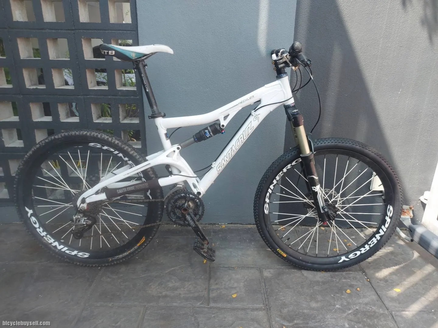 Santa Cruz Heckler MTB Bike