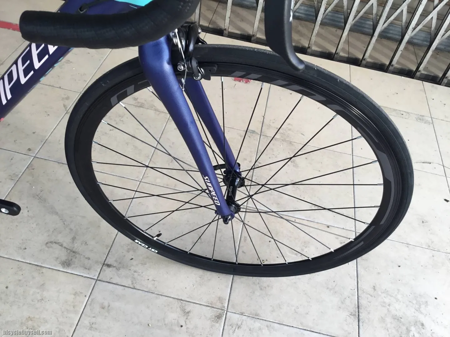 Sunspeed Triton Roadbike Alloy 50cm - free courier