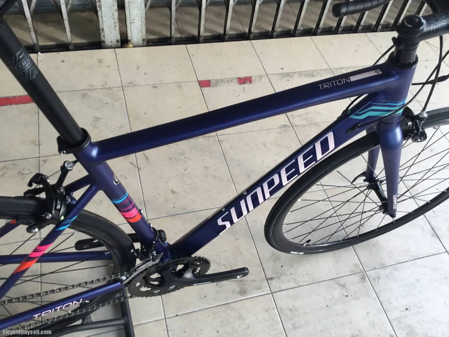 Sunspeed Triton Roadbike Alloy 50cm - free courier