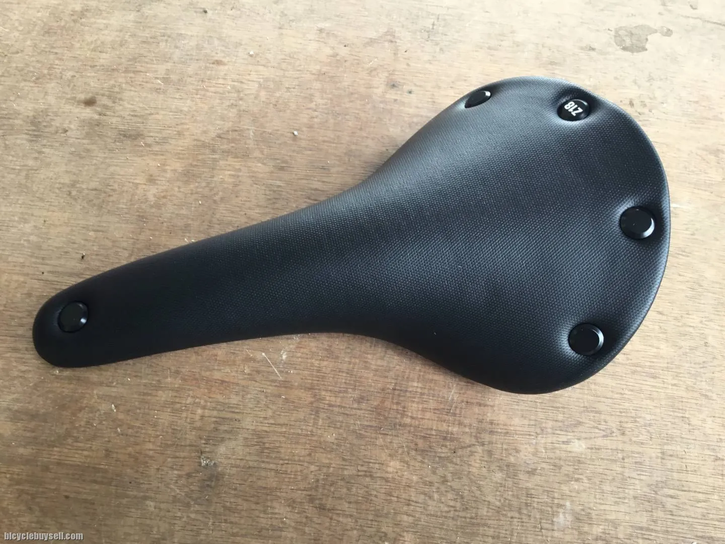 Luce Z18 Saddles - free courier