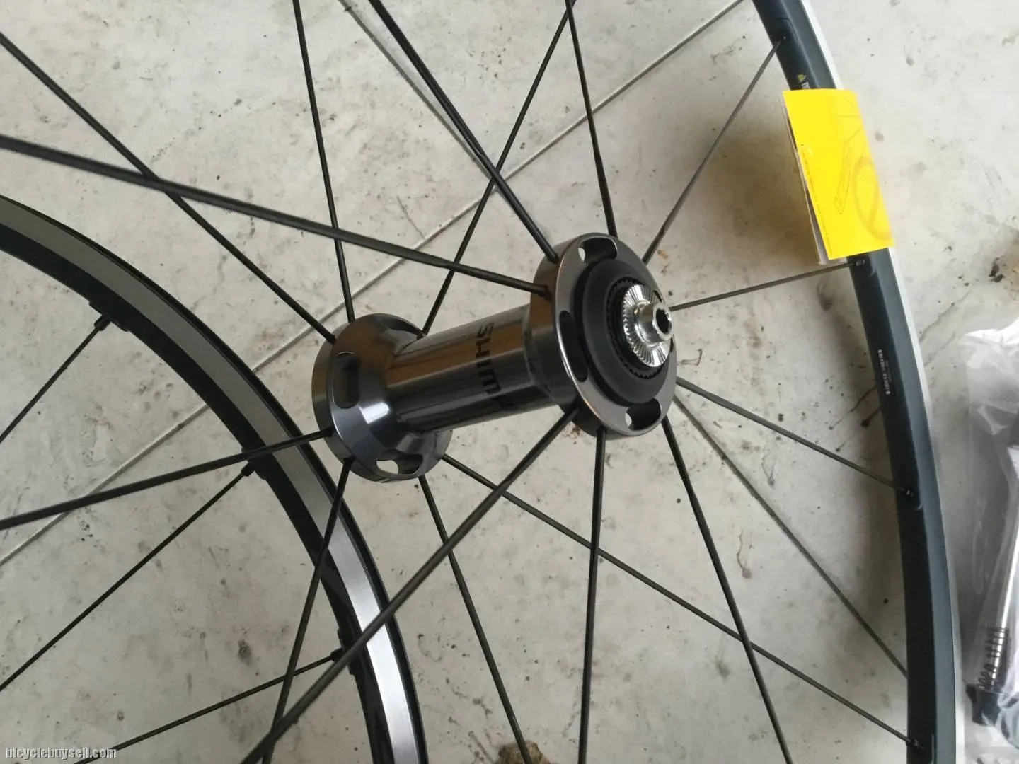 Shimano Ultegra RS500 Clincher Tubeless Wheelset  -  free courier