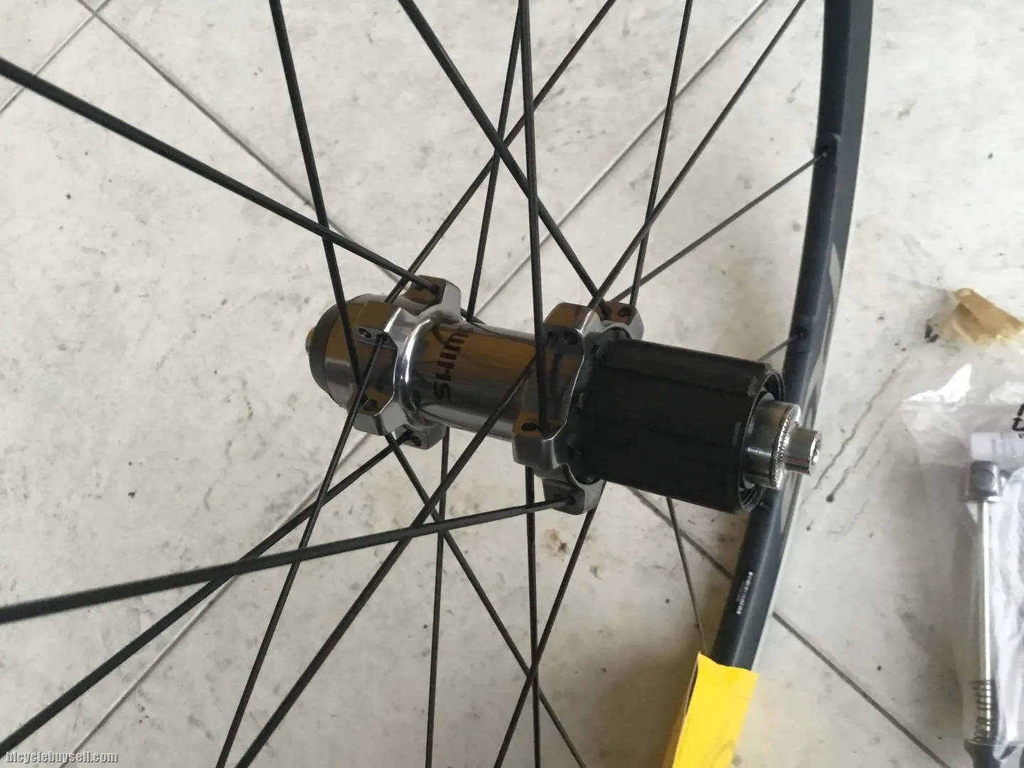 Shimano Ultegra RS500 Clincher Tubeless Wheelset  -  free courier