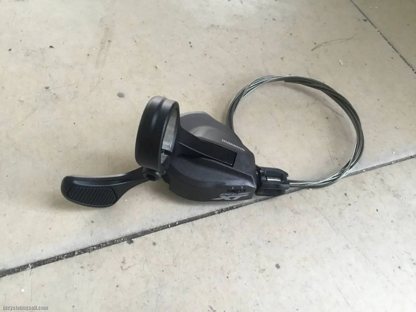 Shimano XT M8100-L Shifter - free courier