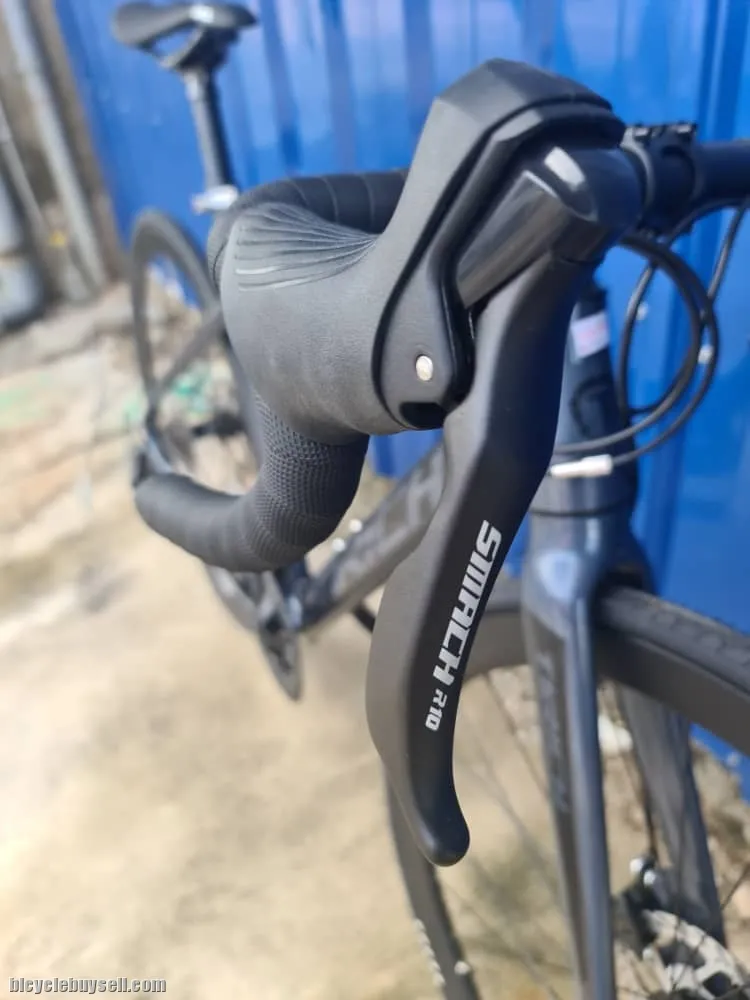 Tirich Smach R10 (10 Speeds) Brand New !!!