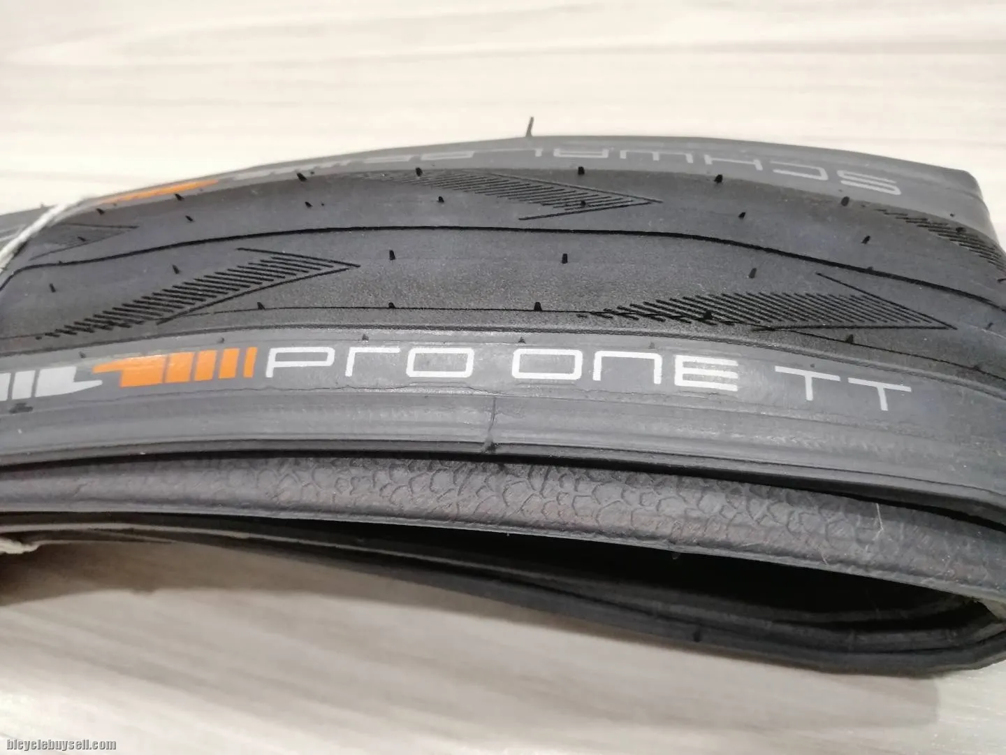 Schwalbe Pro One TT TLE Addix Road Tire 700 x 25c ( 1 PAIR )