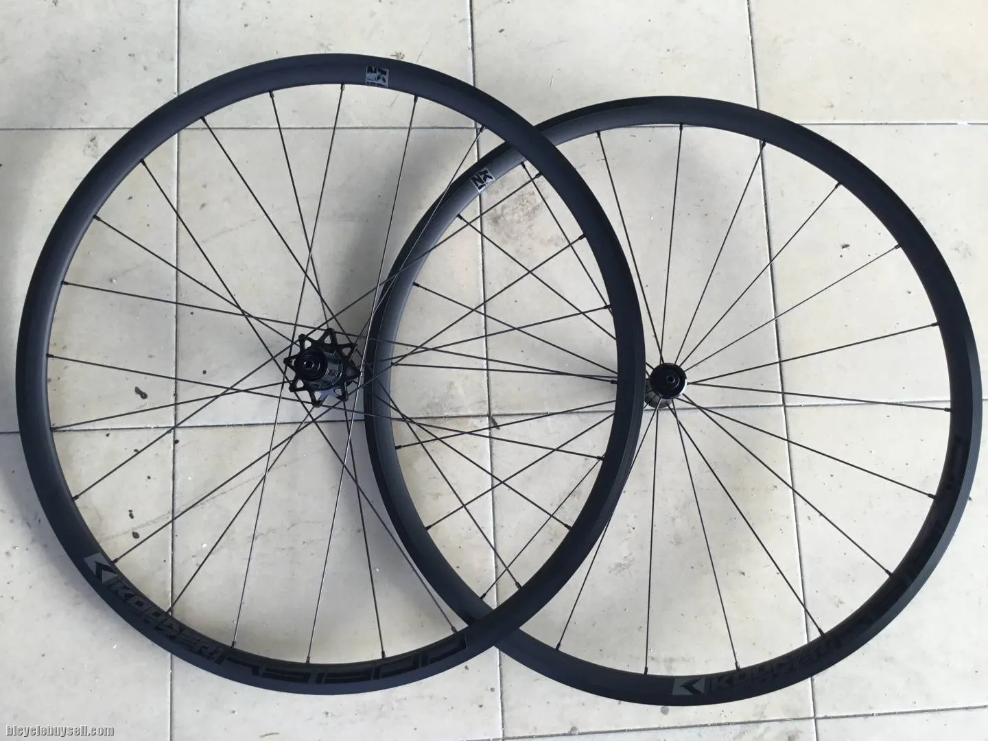 Koozer RS1500 - DT Spoke StraightPull Road Performance Clincher Wheelset - free courier