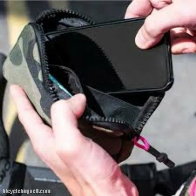Used Muc Off Cycling Essential Case
