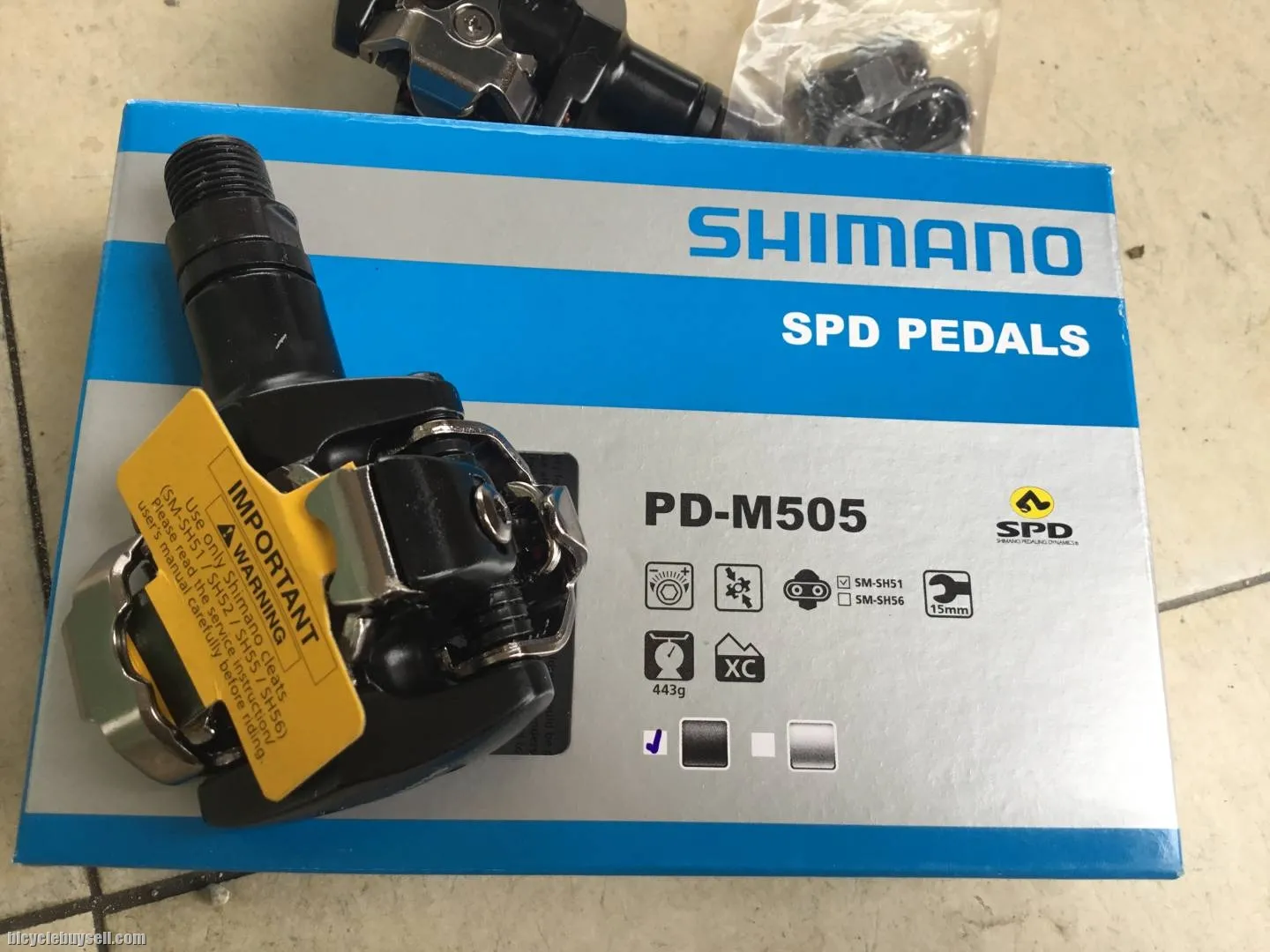 Shimano M505 Clipless Pedal With Cleat - free courier