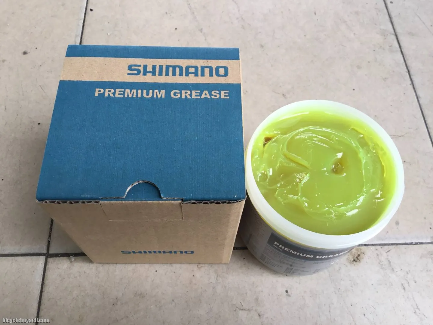 Shimano Dura-Ace Premium Grease 500g - free courier