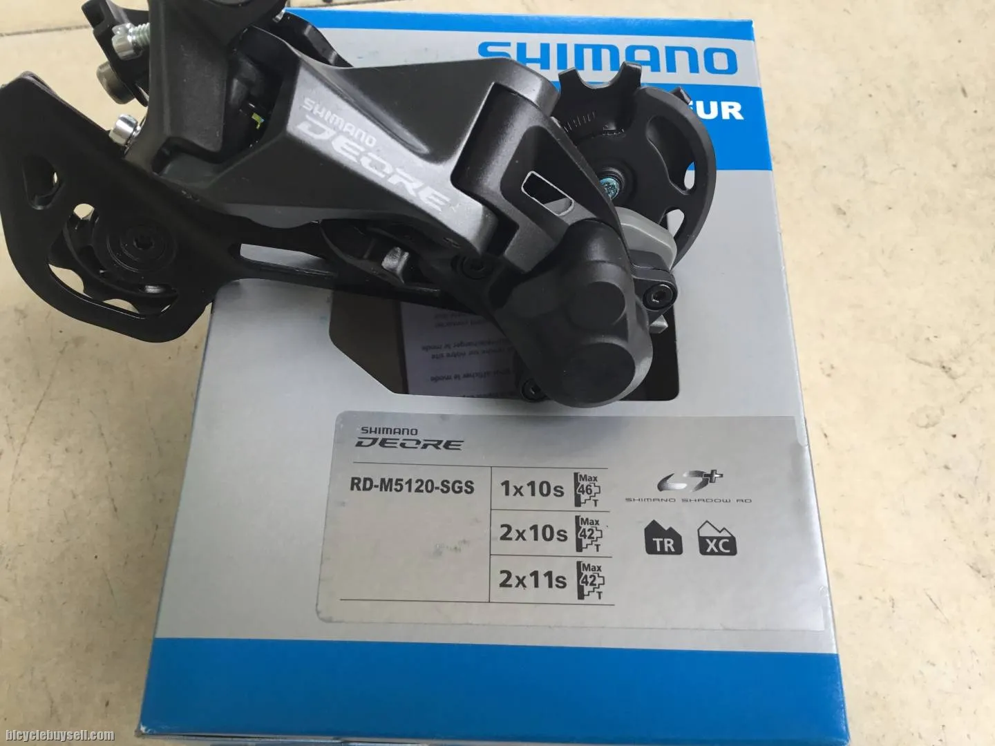 Shimano Deore M5120 Rear Deraileur - free courier