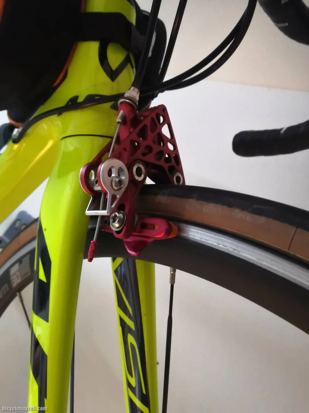 Apollo Carbon Road bike