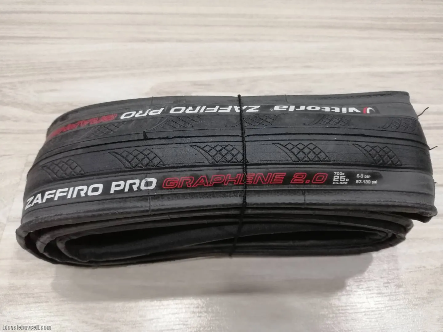 Vittoria Zaffiro Pro 2.0 Road Tire 700 x 25c