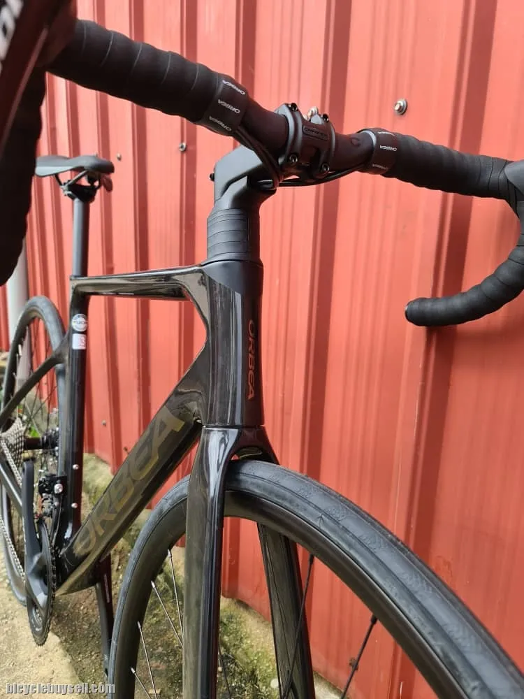 Orbea Orca M30 (53cm) -Shimano 105 Disc-  Brand New !!!