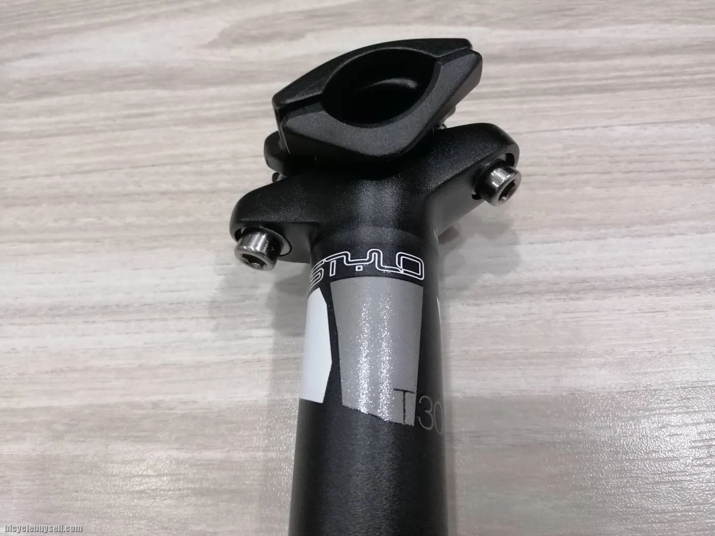 Truvativ Stylo T30 27.2 x 350mm Seatpost