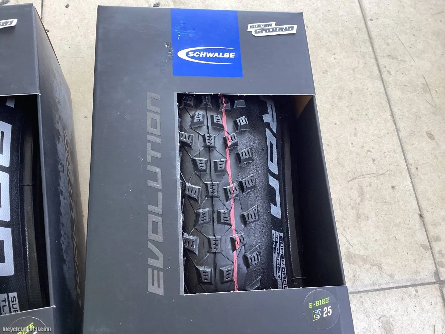 Schwalbe Rocket Ron ADDIX/Super Ground 27.5/2.1-1pair -- free courier