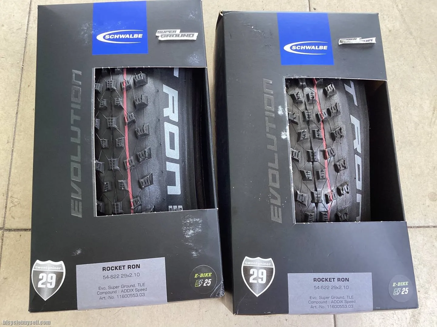 Schwalbe Rocket Ron ADDIX/Super Ground 29/2.1-1pair -- free courier