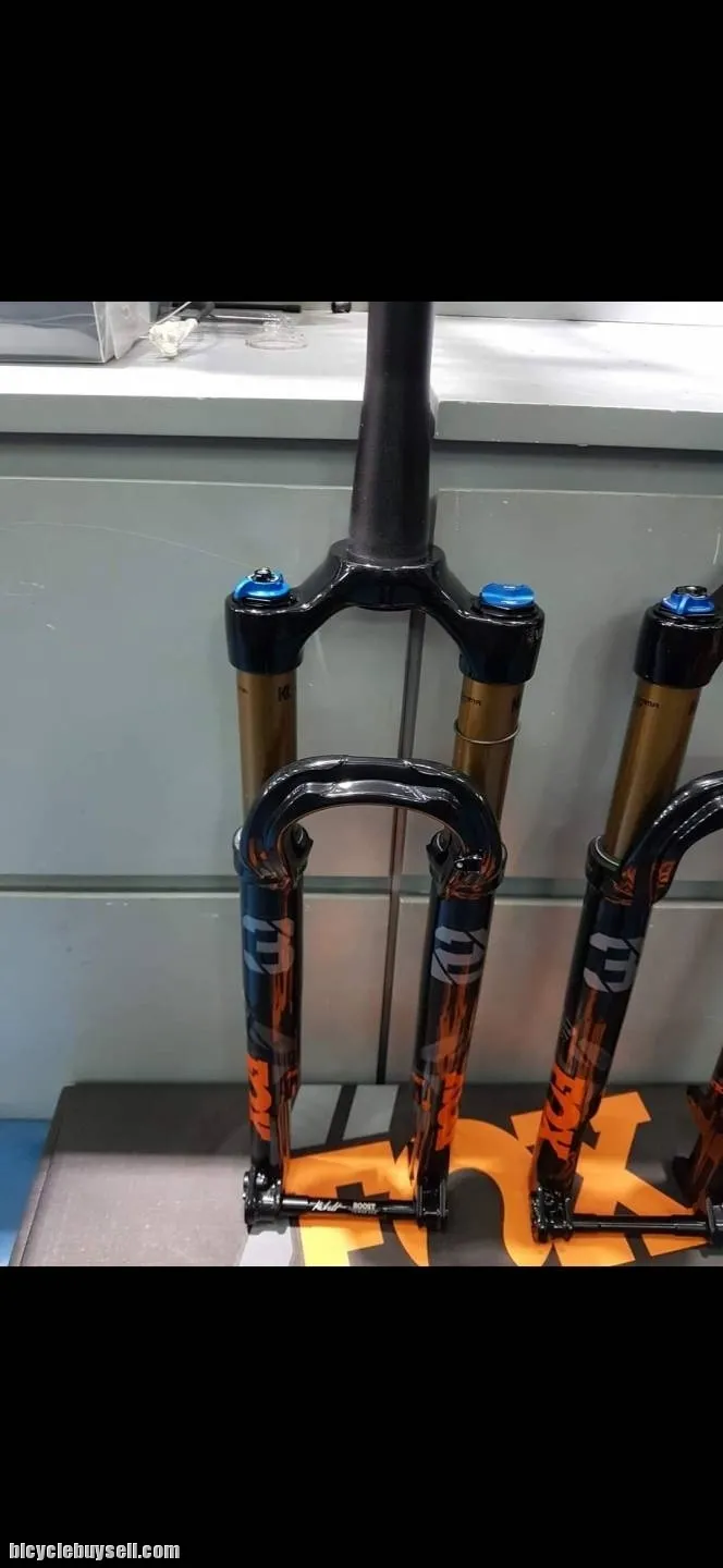 Fox Factory SC32 Series Step Cast { -BOOST- } (110mm) 2023 (1.3kg)