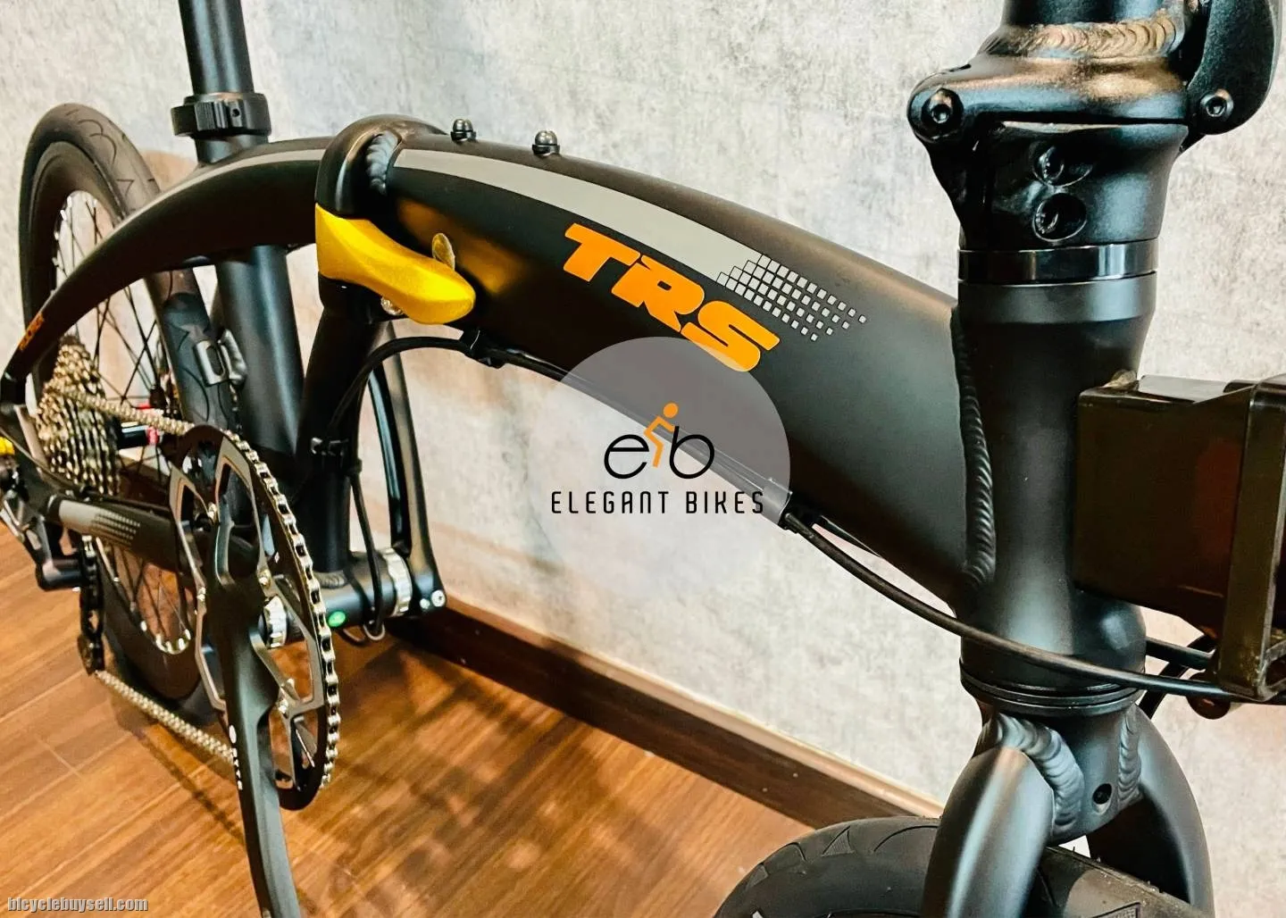 NEW 451 TRS ROCHER 10SP SHIMANO DEORE HYDRAULIC BRAKES