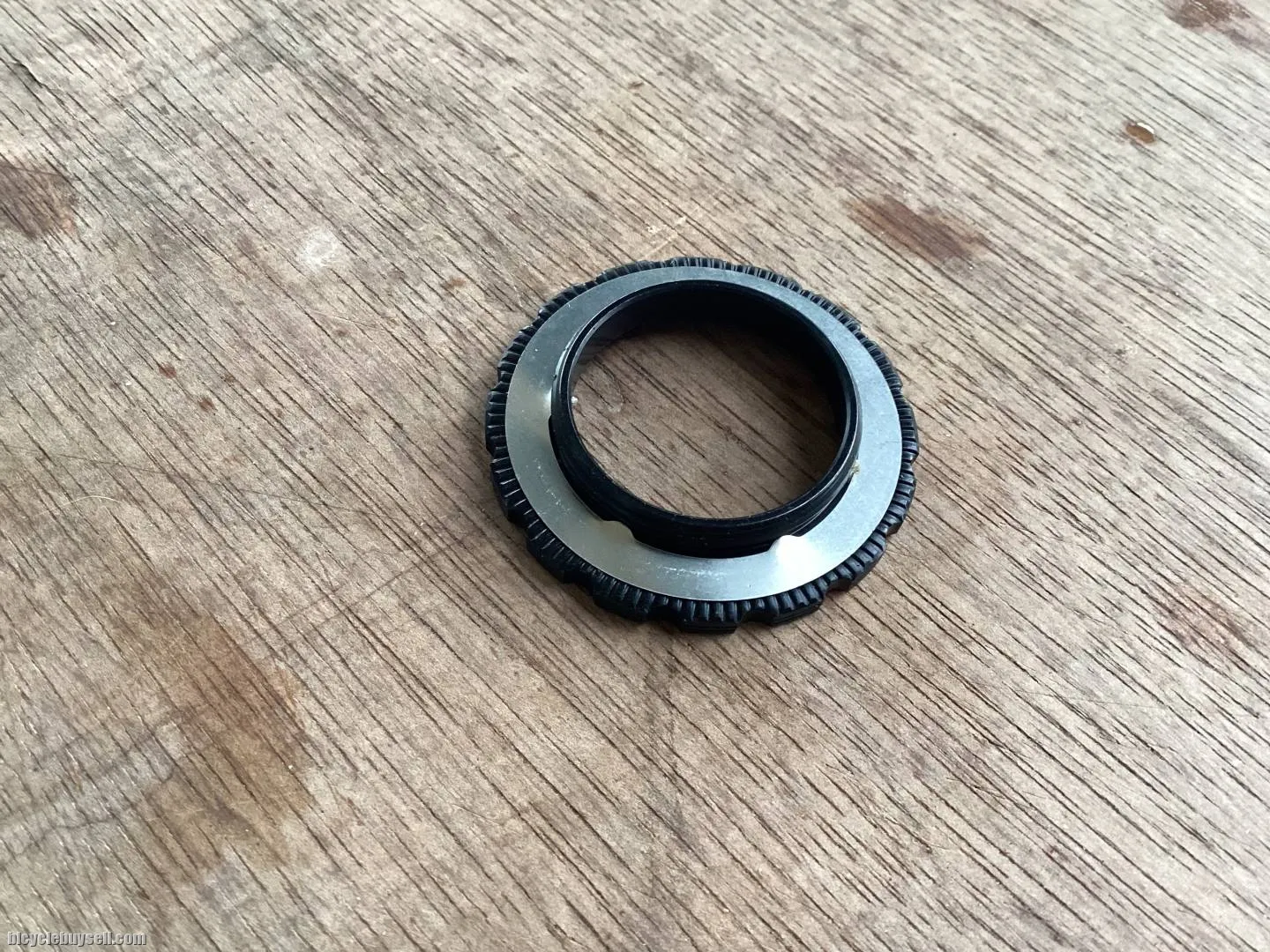 Shimano Rotor Center Lock Ring 1pcs - free courier