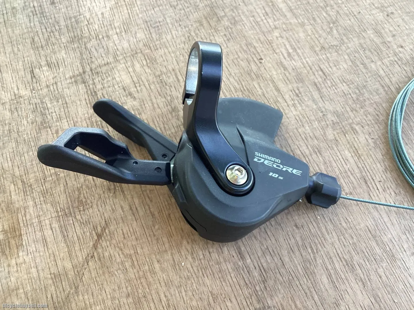 SHIMANO DEORE M4100 Right Shift 10-speed -  free courier