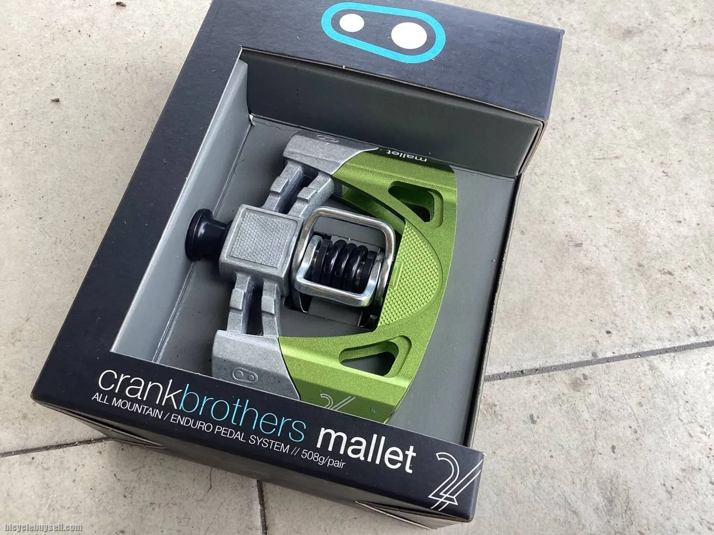 CrankBrothers Mallet2 DH Clip Pedal -- free courier