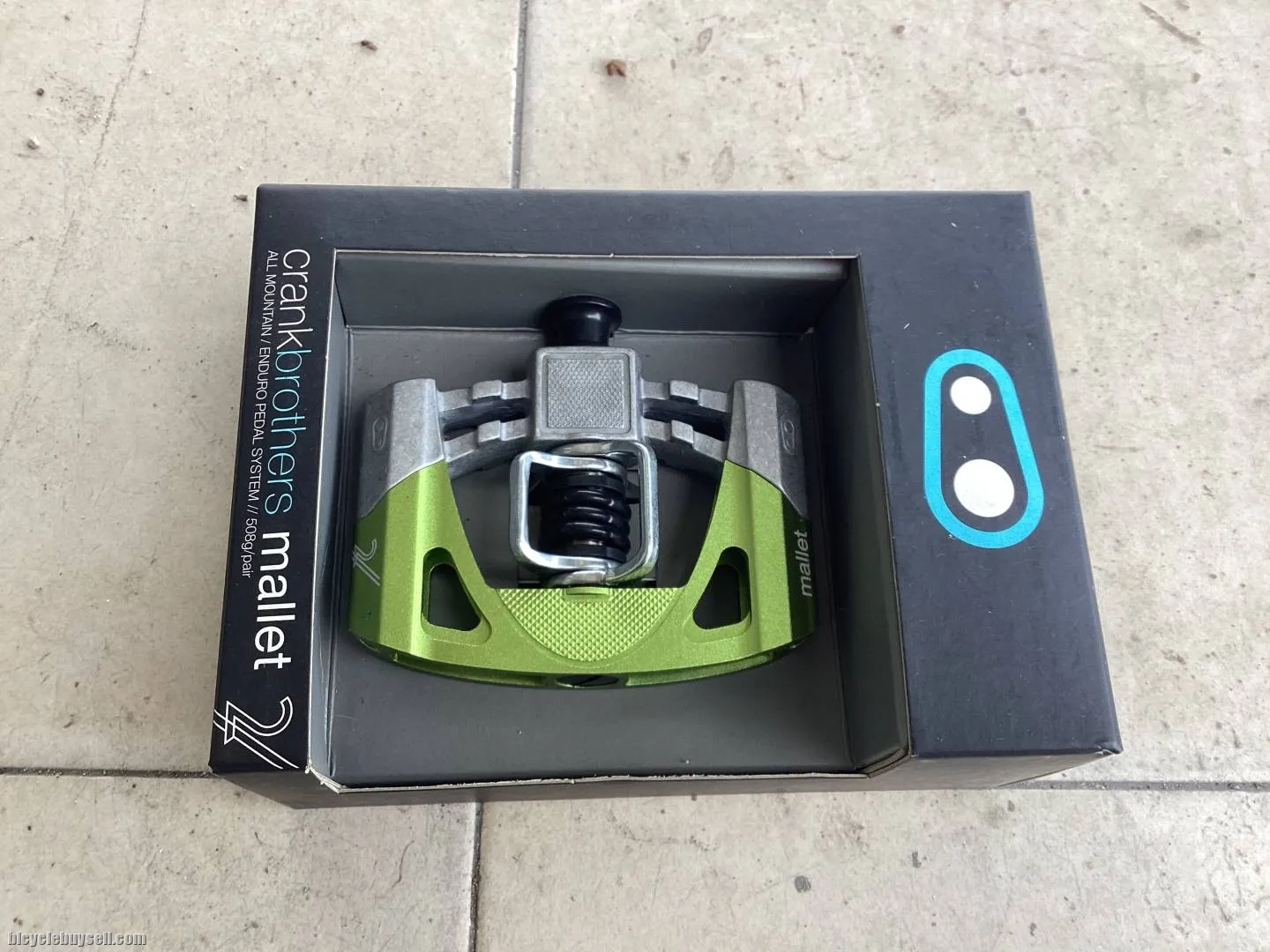 CrankBrothers Mallet2 DH Clip Pedal -- free courier