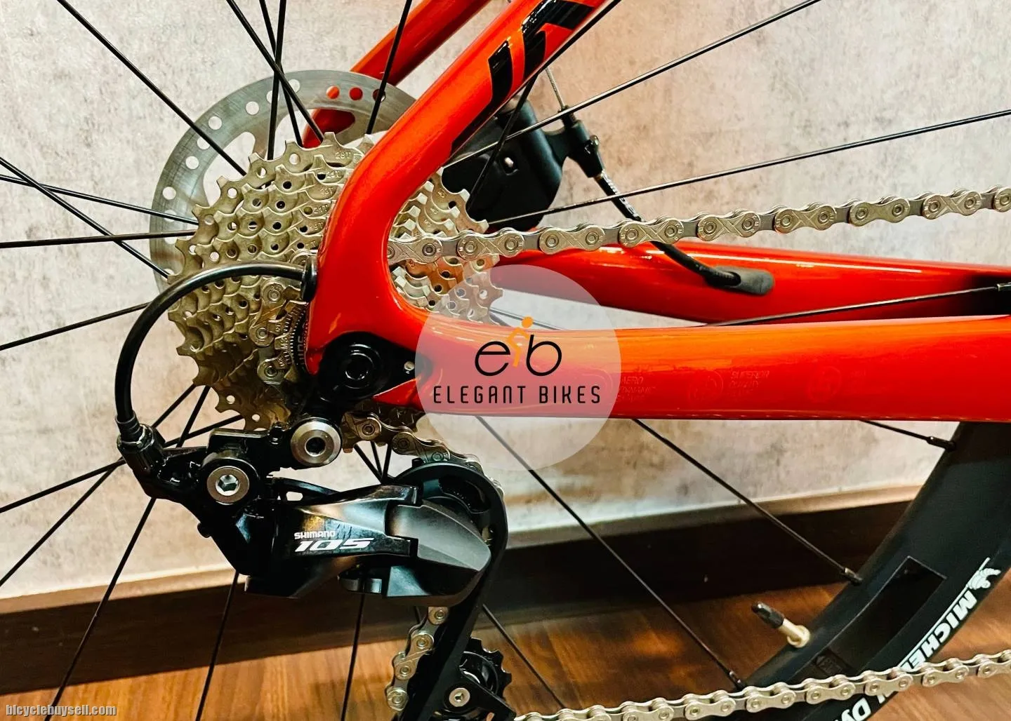 2022 JAVA FUOCO DISC CARBON UCI FRAME SHIMANO 105