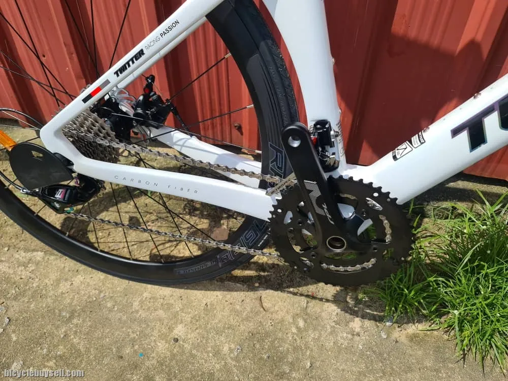 Twitter R10 RS Carbon - (700cc) Retrospec (11 speeds) Brand New !!!