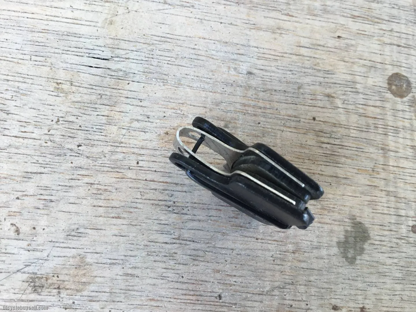 Shimano DA-Ultegra-105 Road Disc Brake Pad --  free courier