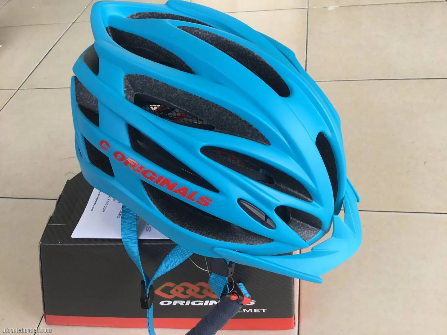 C Originals G1207 Pro Helmet 58-62cm -- free courier