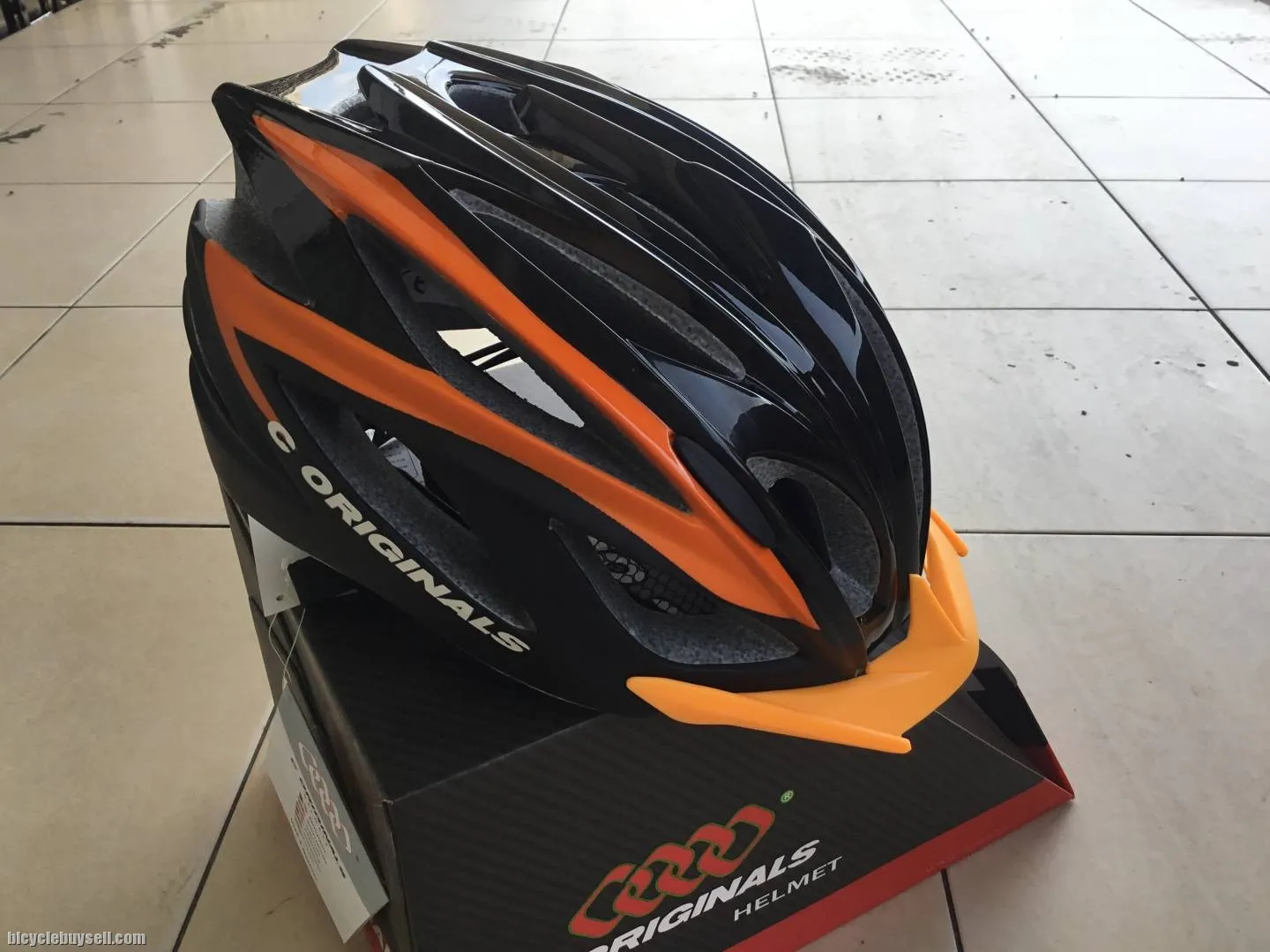 C Originals C 380 Pro Helmet 54-58cm -- free courier