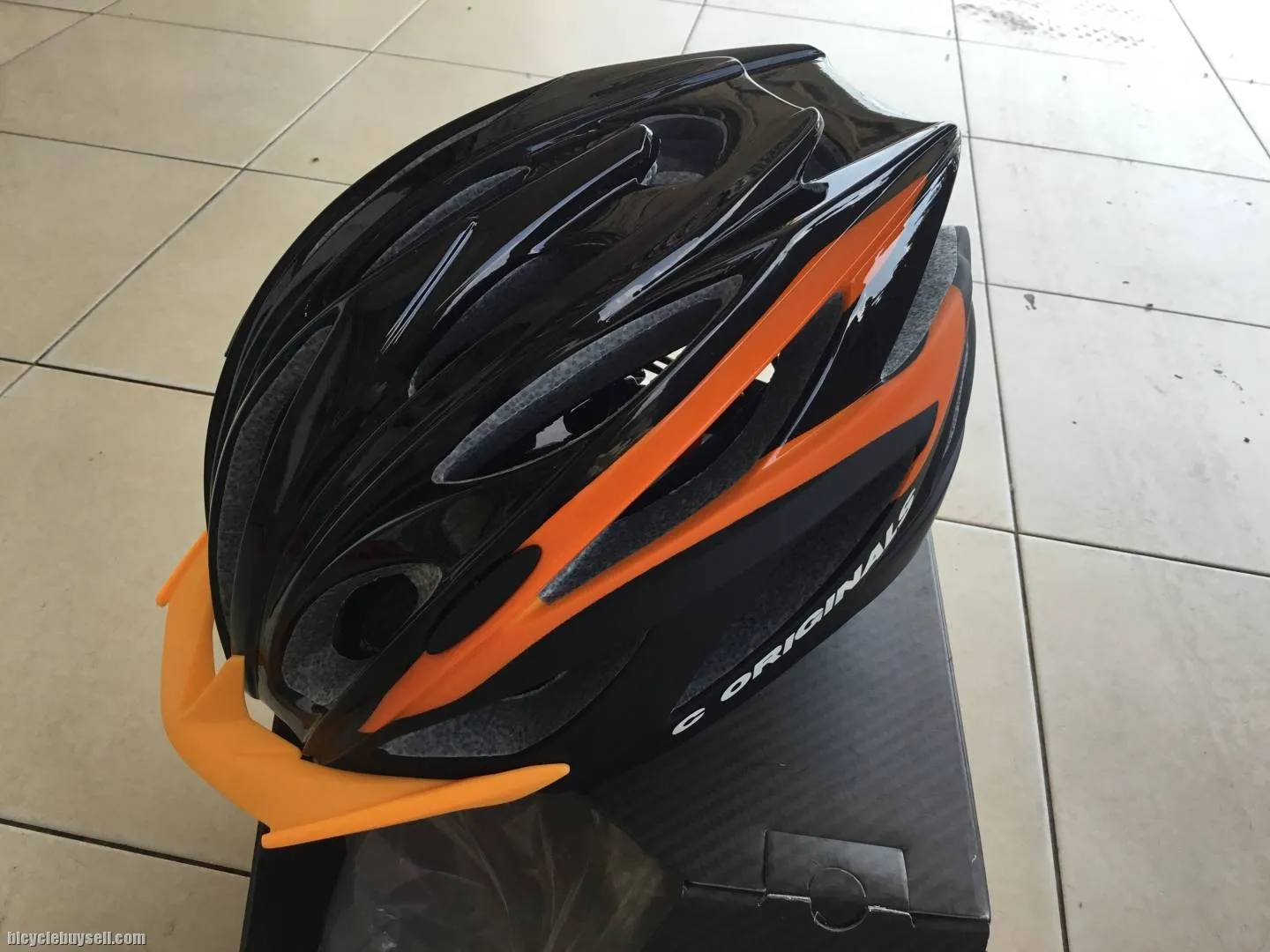 C Originals C 380 Pro Helmet 54-58cm -- free courier