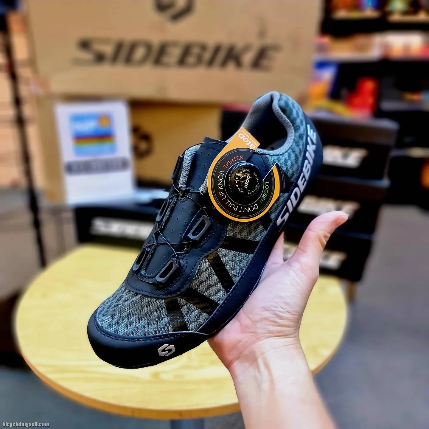 (NP CYCLE LAB) SIDEBIKE NON-CLEAT CYCLING SHOE ATOP LOCK