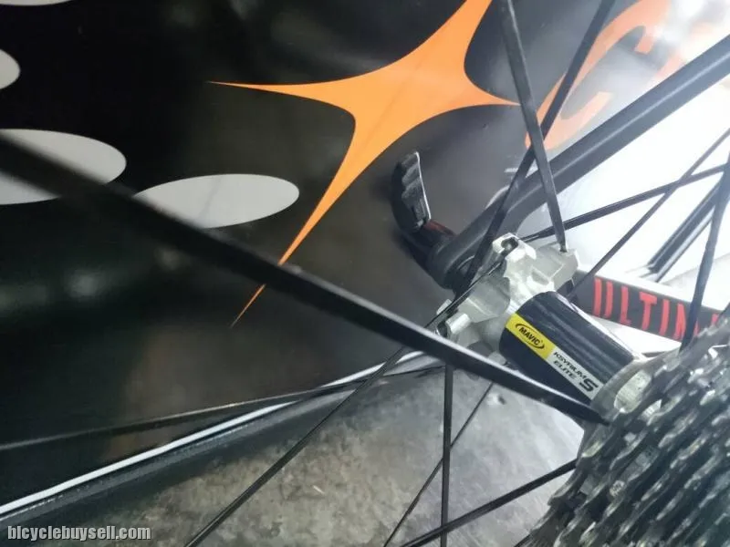 Mavic Ksyrium Elite ( Cema Ceramic Bearing )