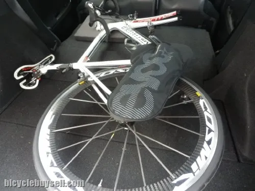 EVOC Chain Cover
